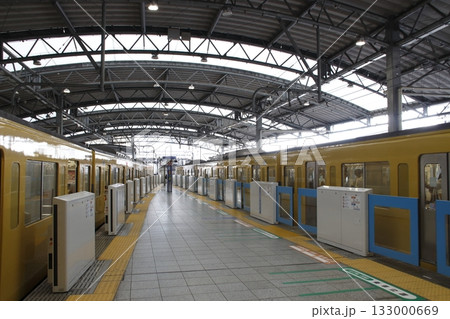 ［SI01］西武池袋線　池袋駅ホームにて 133000669