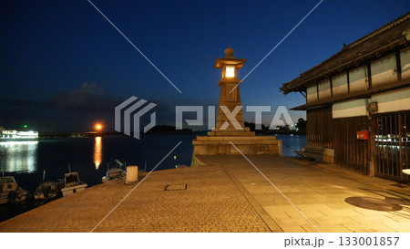 鞆の浦 灯りの点る常夜燈 鞆の浦 灯りの点る常夜燈 133001857