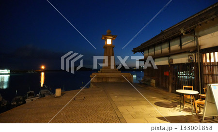 鞆の浦 灯りの点る常夜燈 鞆の浦 灯りの点る常夜燈 133001858
