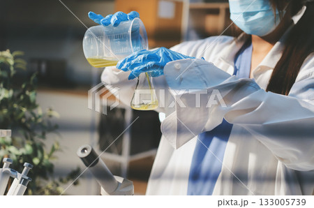 Researchers working in the clinical laboratory Researchers working in the clinical laboratory 133005739