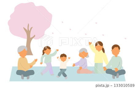 お花見をする三世代家族 133010589