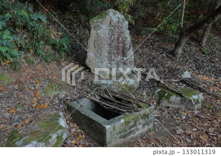 吉田松陰誕生地の産湯井戸跡(山口県萩市) 吉田松陰誕生地の産湯井戸跡(山口県萩市) 133011319