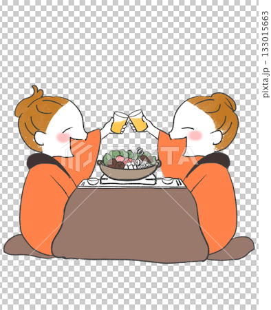 こたつで鍋を囲み乾杯する女性達 133015663