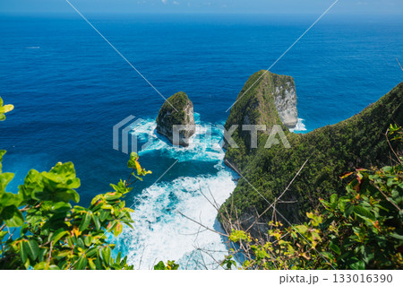 Panoramic view of Kelingking beach in Nusa penida 133016390