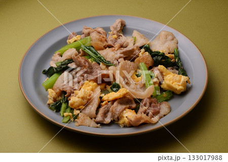 豚肉と小松菜の中華風卵炒め 豚肉と小松菜の中華風卵炒め 133017988