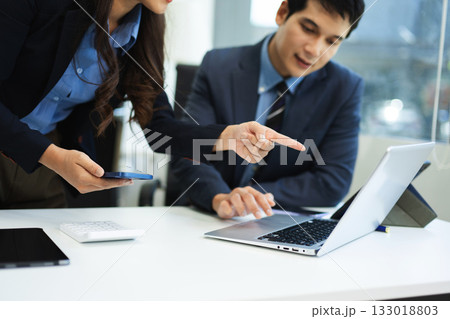 Business team meeting present.professional investor working with Finance managers task. with digital tablet,smartphone 133018803