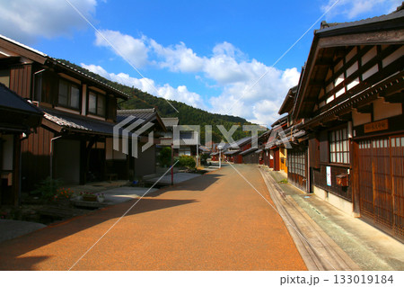 熊川宿 宿場町 若狭鯖街道熊川宿 鯖街道 若狭 福井県若狭町熊川 福井県三方上中郡 旧鯖街道 熊川宿 宿場町 若狭鯖街道熊川宿 鯖街道 若狭 福井県若狭町熊川 福井県三方上中郡 旧鯖街道 133019184