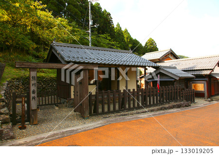 熊川宿　宿場町　若狭鯖街道熊川宿　鯖街道　若狭　福井県若狭町熊川　福井県三方上中郡　旧鯖街道　 133019205