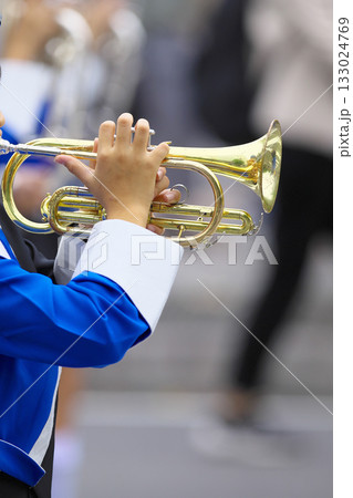 マーチングバンド パレード 楽器 マーチングバンド パレード 楽器 133024769