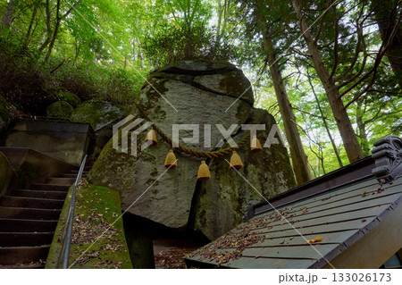 石割神社の天の岩戸 133026173