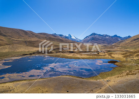 Aerial view of the Patococha lagoon, in the Ancash region. 133031665