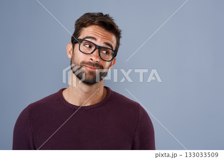 Mockup, thinking and face of man in studio with announcement, information and news space. Wondering, thoughtful mock up and male person looking for decision, choice and question on gray background Mockup, thinking and face of man in studio with announcement, information and news space. Wondering, thoughtful mock up and male person looking for decision, choice and question on gray background 133033509