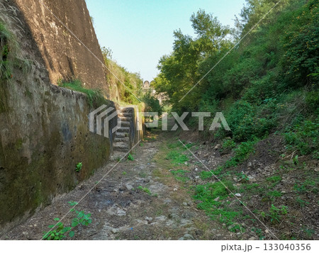 Ancient route to Langar Khani Gate with steps on fort wall 133040356