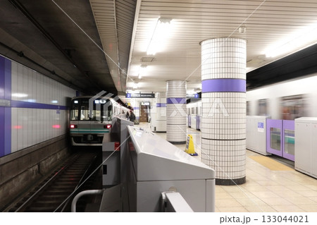 ［SR20］埼玉高速鉄道川口元郷駅ホームにて 133044021