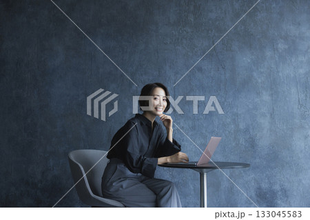 ビジネスウーマン 133045583