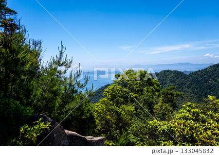 Seto Inland Sea and Hiroshima Bay from Mount Misen summit, Miyajimaa, Japan 133045832