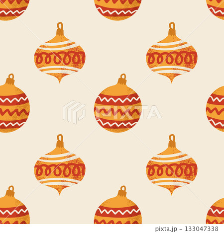 Retro Seamless Christmas Ornament Pattern With Vintage Red And Orange Baubles Beige Holiday Background 133047338