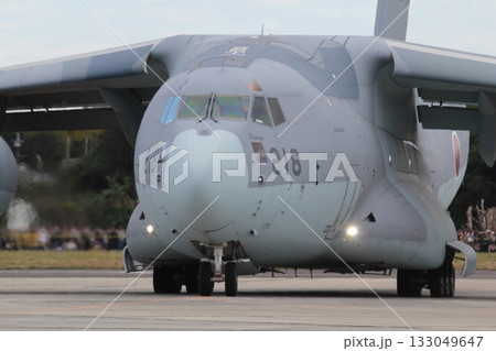 タキシング中のC-2輸送機 タキシング中のC-2輸送機 133049647