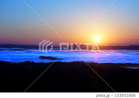 日の出と雲海2197 133051008