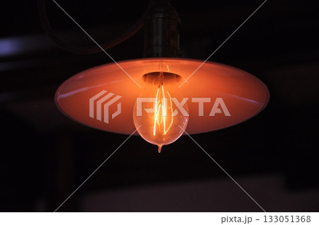 裸電球 裸電球 133051368