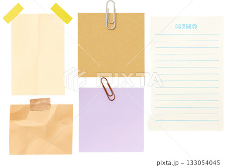 note paper with empty and empty note paper 133054045