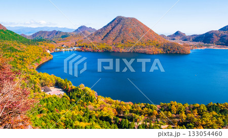 榛名山（秋）：掃部ヶ岳・硯岩からの眺め 133054460