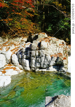 香落渓　紅葉 133054733