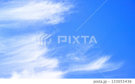 青空と雲イメージ 133055436