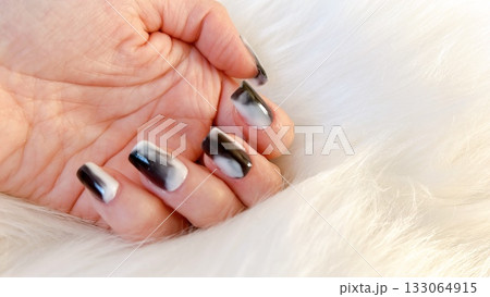 シンプルネイル 133064915