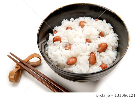 紅大豆を炊いて作った豆ごはん 紅大豆を炊いて作った豆ごはん 133066121