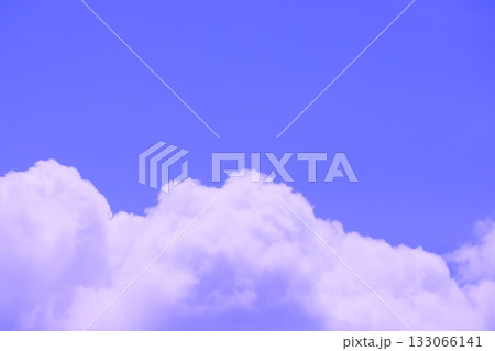 雲のある青空(壁紙素材) 133066141