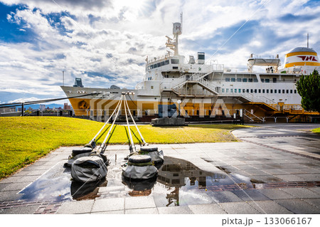青函連絡船　メモリアルシップ　八甲田丸【青森県青森市】 133066167
