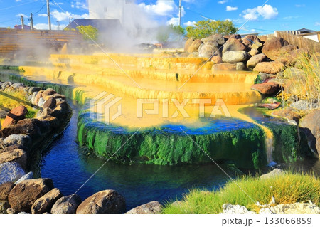 【長崎県】晴天の小浜温泉 湯棚 【長崎県】晴天の小浜温泉 湯棚 133066859