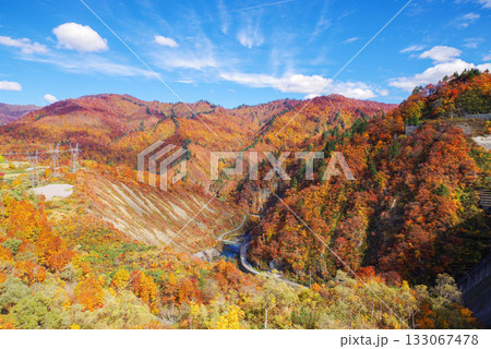 奥只見湖の紅葉 奥只見湖の紅葉 133067478