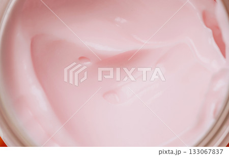 Close up smooth pink cosmetic cream texture 133067837