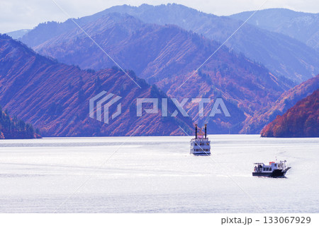 秋の奥只見湖 秋の奥只見湖 133067929