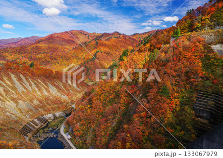 奥只見湖の紅葉 奥只見湖の紅葉 133067979
