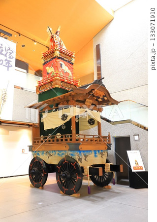 足立区立郷土博物館 　千住四丁氷川神社山車（だし） 133071910