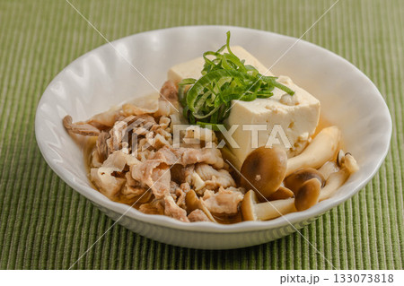 豚肉とキノコの肉豆腐 豚肉とキノコの肉豆腐 133073818