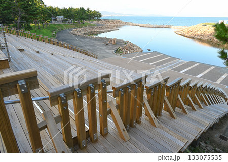 【大阪府泉佐野市】りんくう公園の太鼓橋 【大阪府泉佐野市】りんくう公園の太鼓橋 133075535