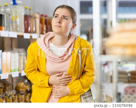 Customer felt spasm and nausea 133076096