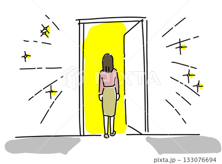 ドアの向こうの明るい世界へ足を踏み出す女性 ドアの向こうの明るい世界へ足を踏み出す女性 133076694