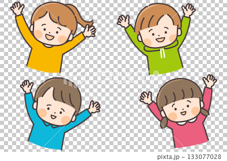 四個微笑的孩子舉起了手 133077028