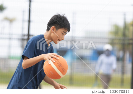 バスケットボール練習 133078815