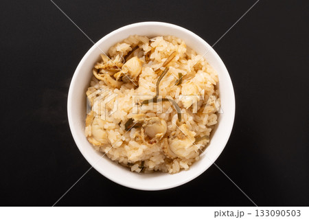 帆立と昆布の炊き込みごはん 133090503