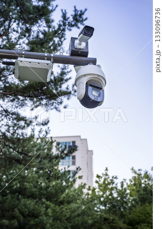  Apartment surveillance cameras and security 133096736