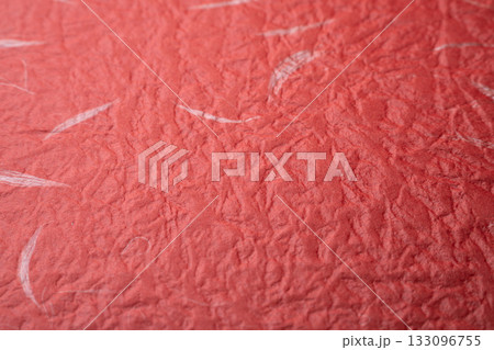 赤い越前和紙の質感背景 133096755