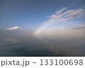 富士山とホワイトレインボー 133100698