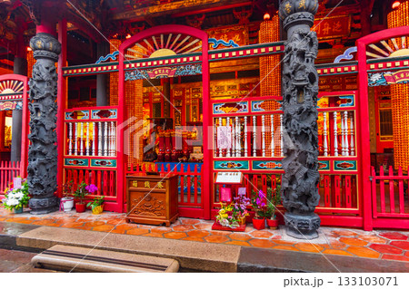 龍山寺　台湾　台北　台湾旅行 133103071