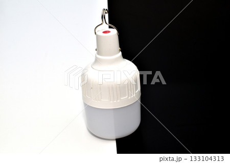 LED lamp with built-in battery. LED lamp with built-in battery. 133104313